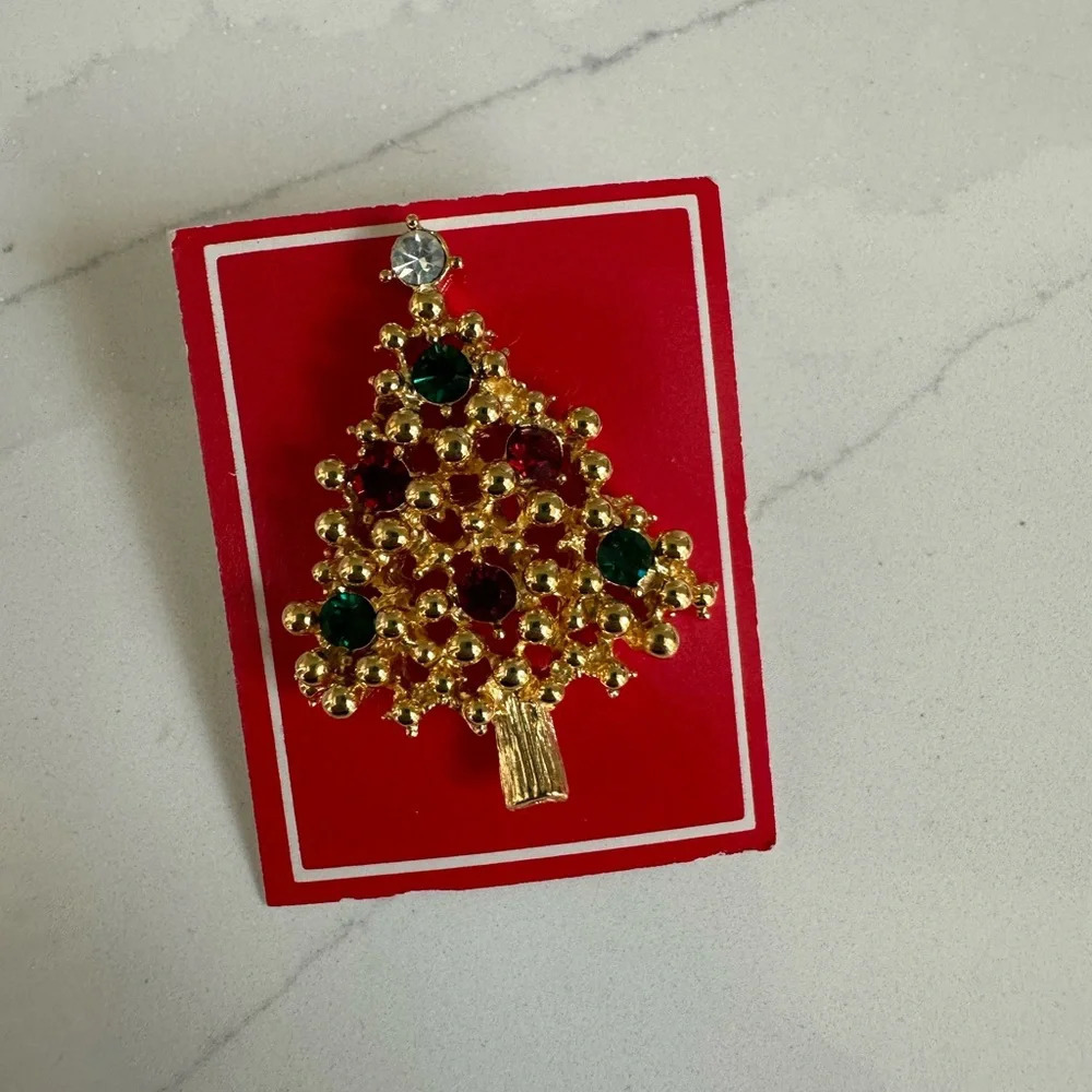 Vintage Christmas Tree Pin Rhinestone Brooch Pin back sparkling crystals